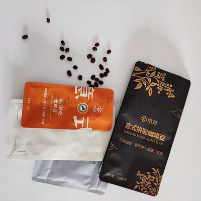 Купить Waterproof Printed Packing Bag with Customized Thickness and Logo for Durable and Stylish Use online manufacture